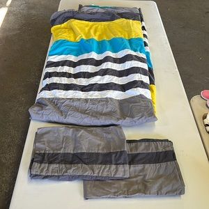 Crate and Barrel Kids Duvet Set